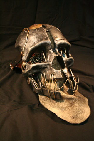 Illustration for article titled An Exquisite Replica Of Corvo's Mask From Dishonored